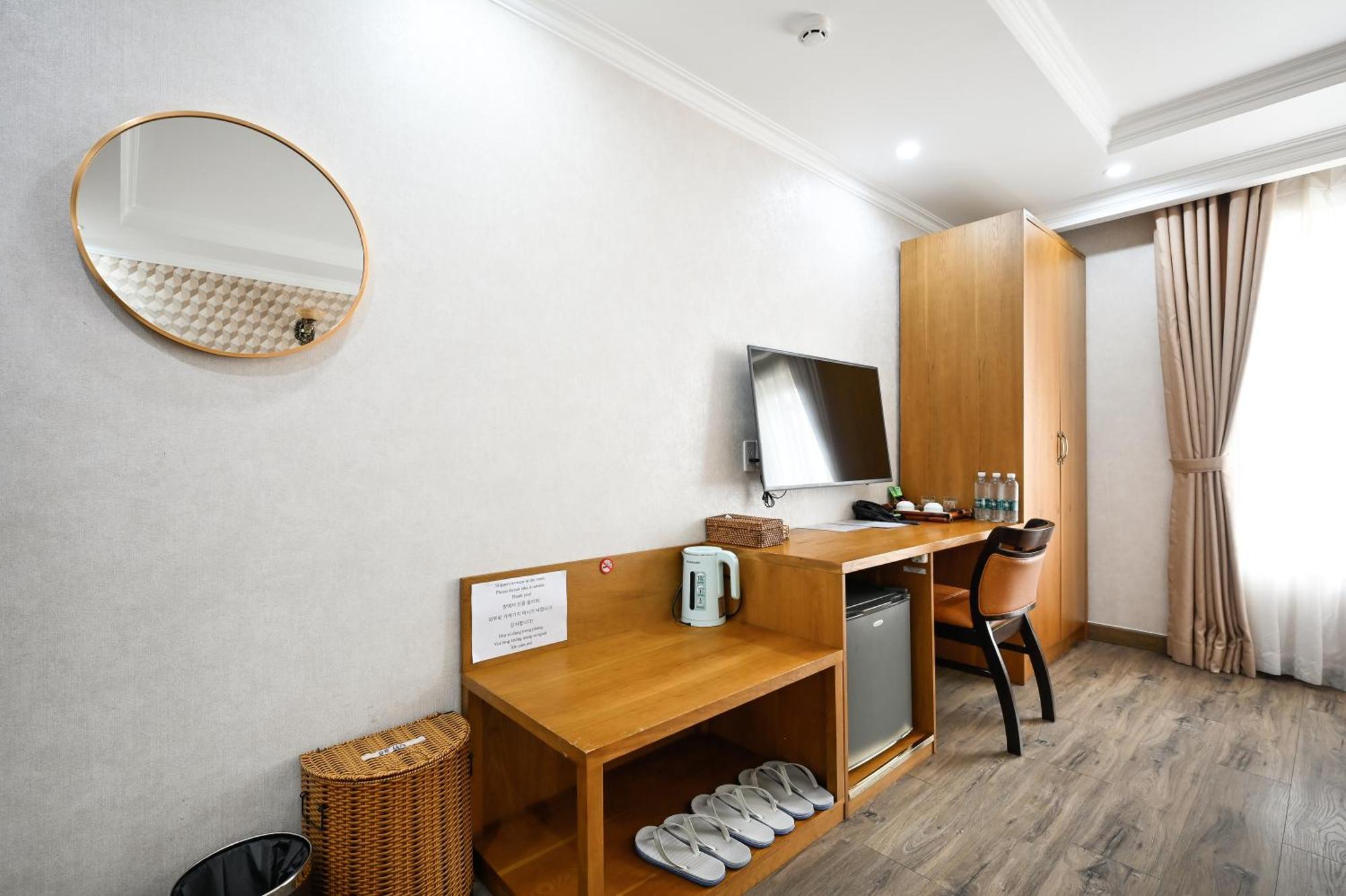 RedDoorz PremiumThe River Park Hotel Ho-Chi-Minh-Stadt Exterior foto